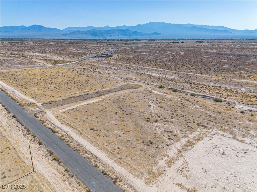 2021 East Ricky Road Property Photo 16