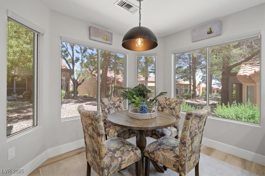 9540 Eagle Valley Drive Property Photo 17