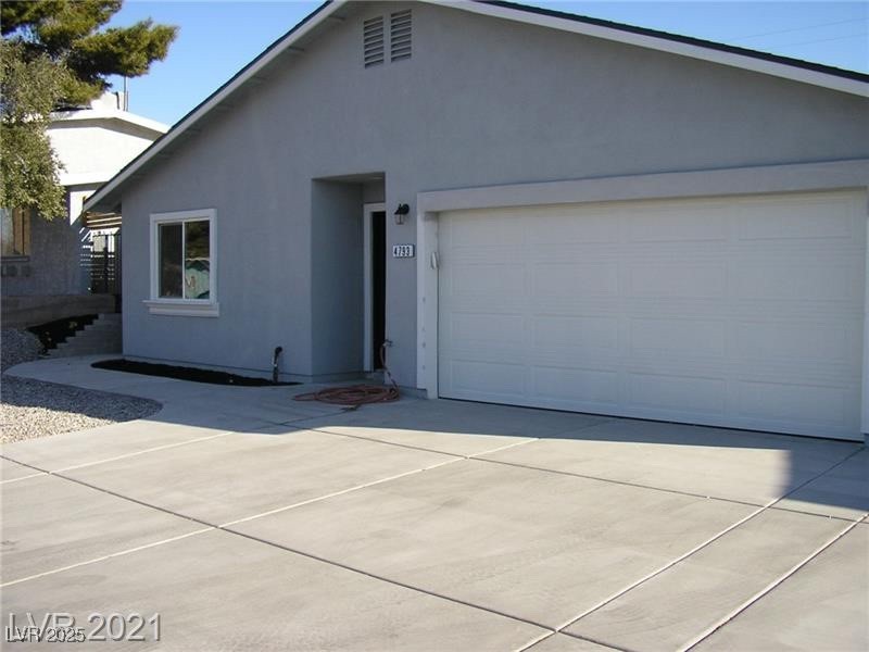 4793 East Harmon Avenue Property Photo 1