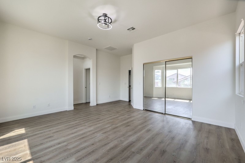 9421 Wisdom Valley Avenue Property Photo 14