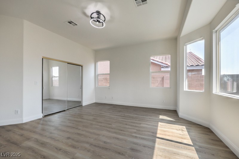 9421 Wisdom Valley Avenue Property Photo 15