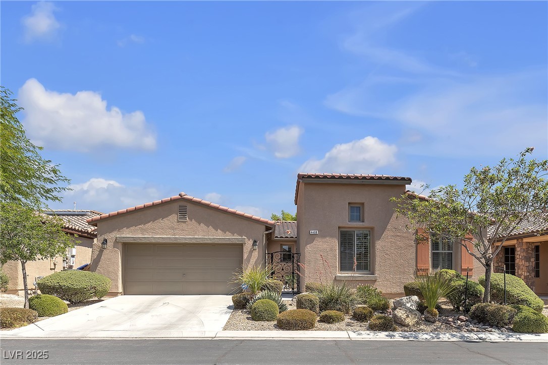 4408 Oasis Plains Avenue Property Photo 1