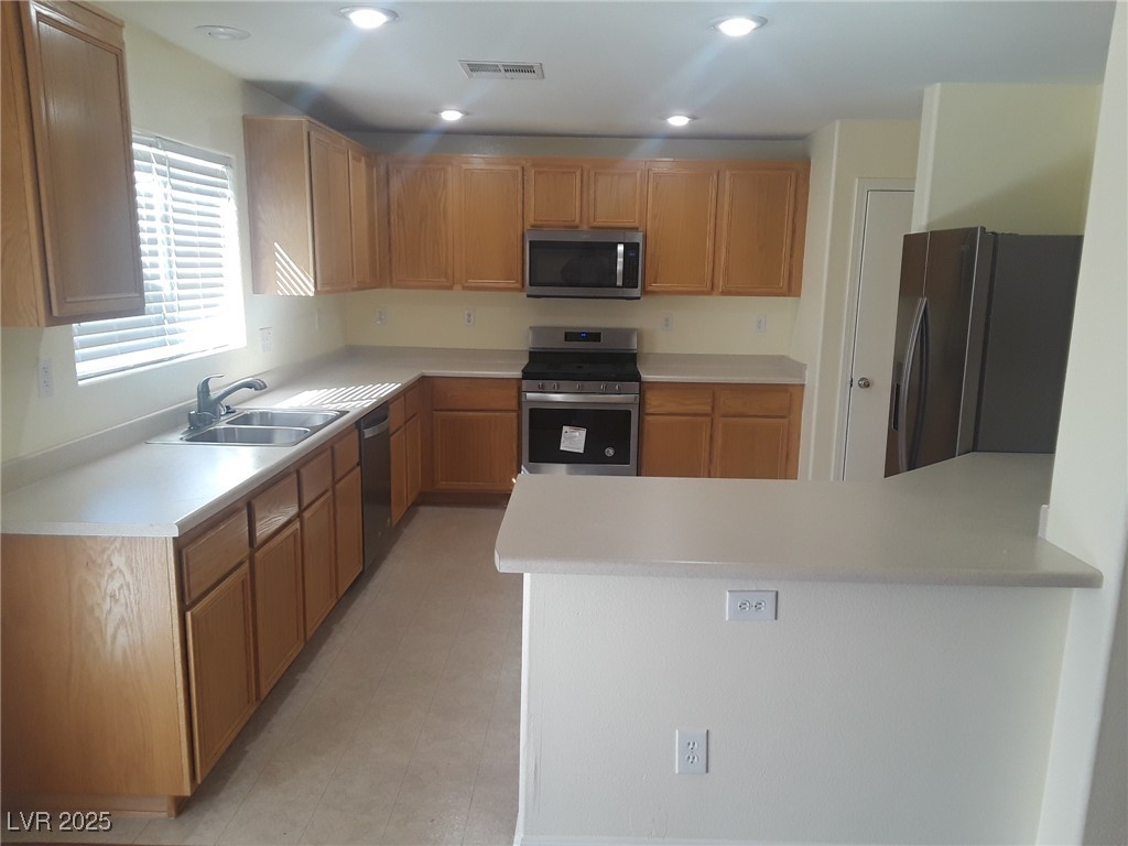 9237 Weeping Water Property Photo 5