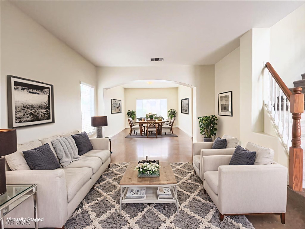 2019 Silverton Drive Property Photo 2