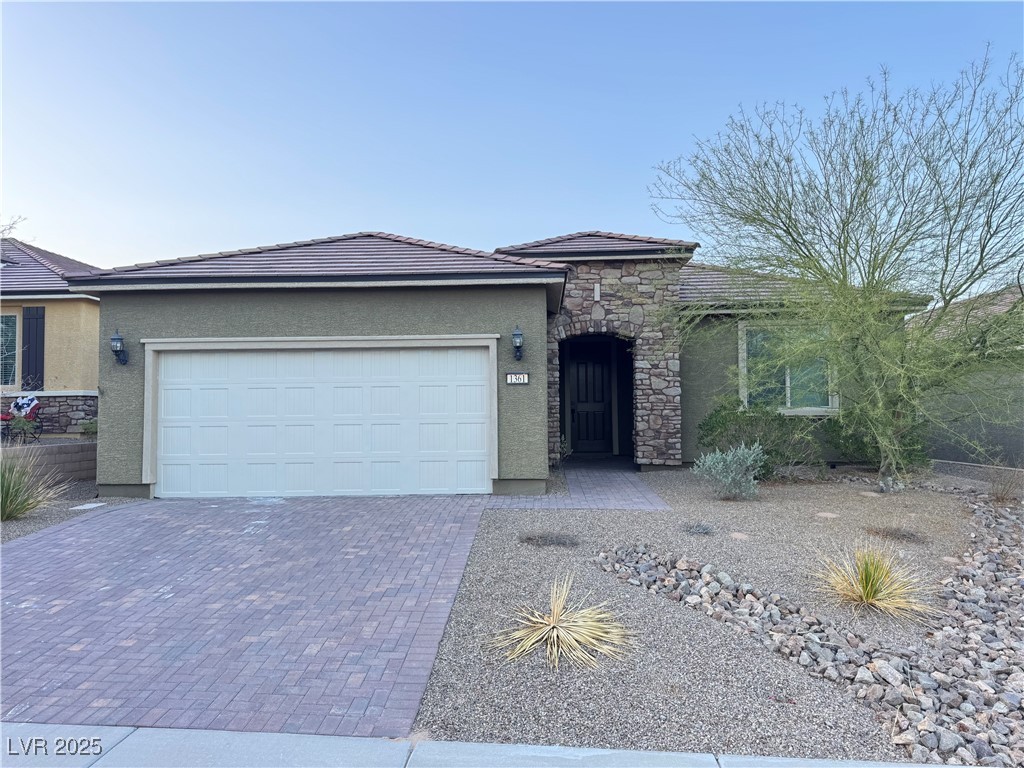 1361 White Water Way Property Photo 1