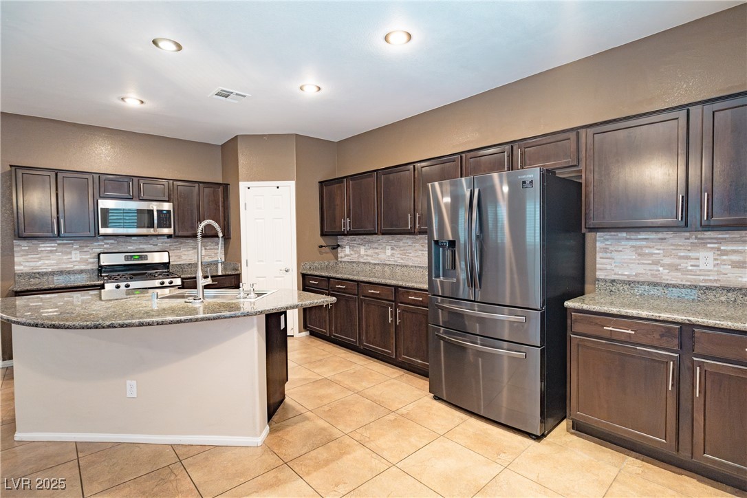 10404 Mystic Pine Road Property Photo 8