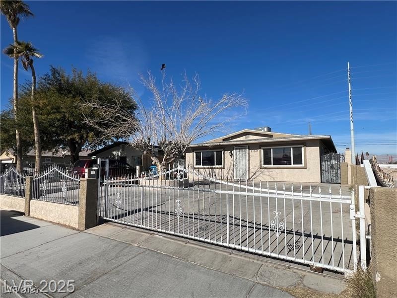 1152 Miller Avenue Property Photo