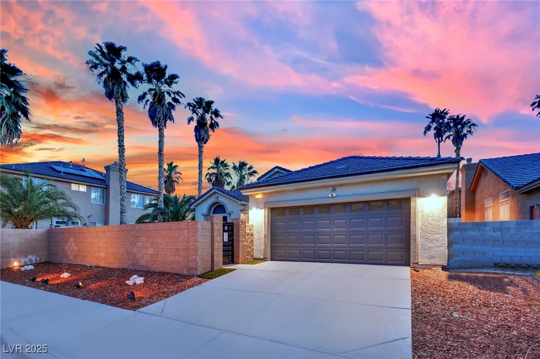 5509 Rose Thicket Street Property Photo 1
