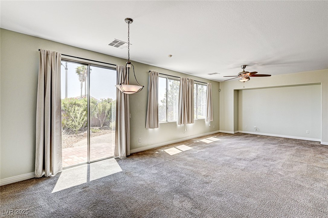 6808 Mystic Plain Court Property Photo 14