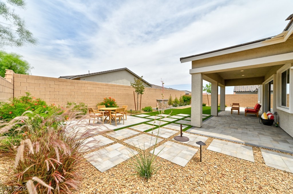 10972 Dixie Johnson Avenue Property Photo 44