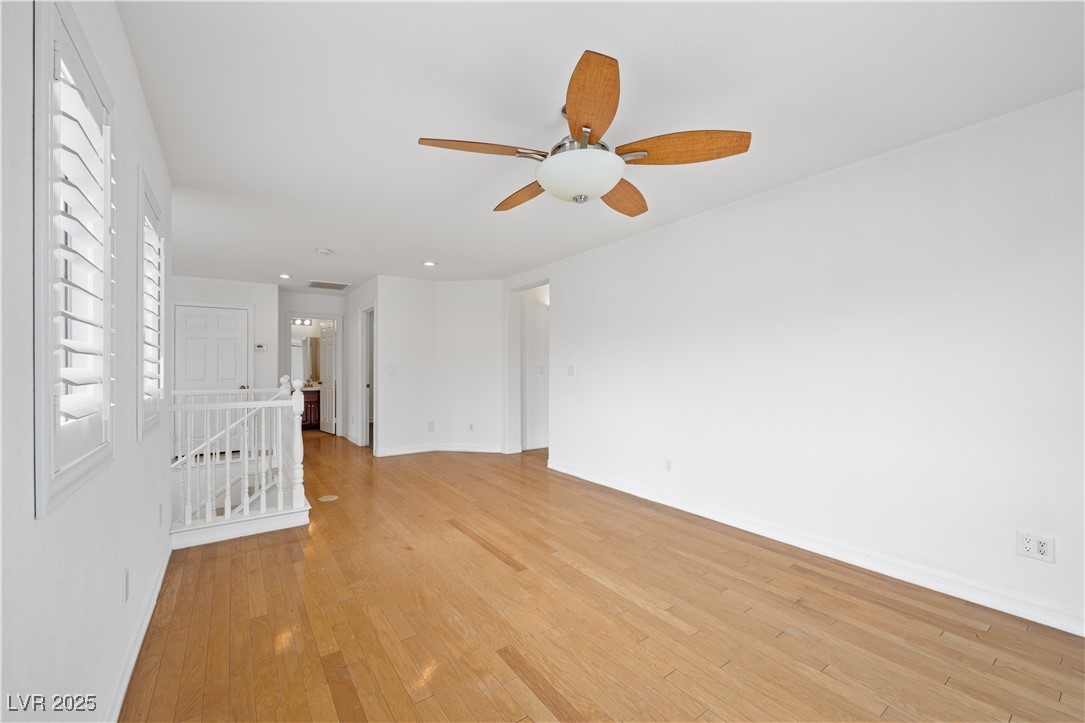 5526 Spruce Hill Court Property Photo 16