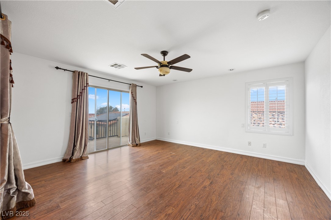 5526 Spruce Hill Court Property Photo 18