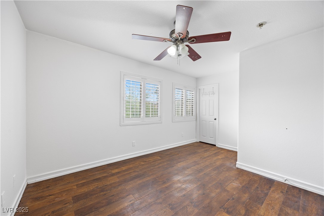 5526 Spruce Hill Court Property Photo 32