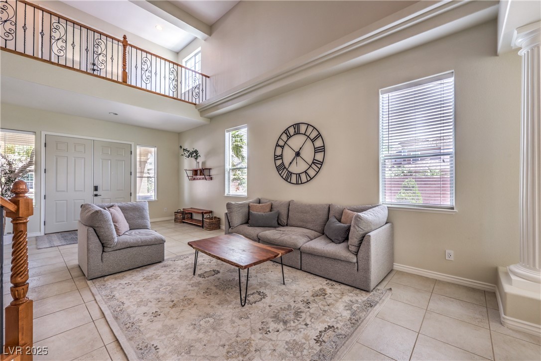 4737 Barcelona Ridge Court Property Photo 8