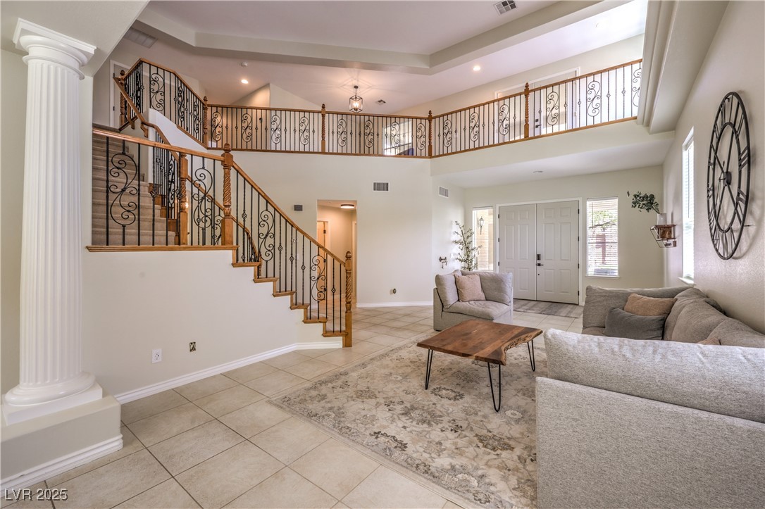 4737 Barcelona Ridge Court Property Photo 9
