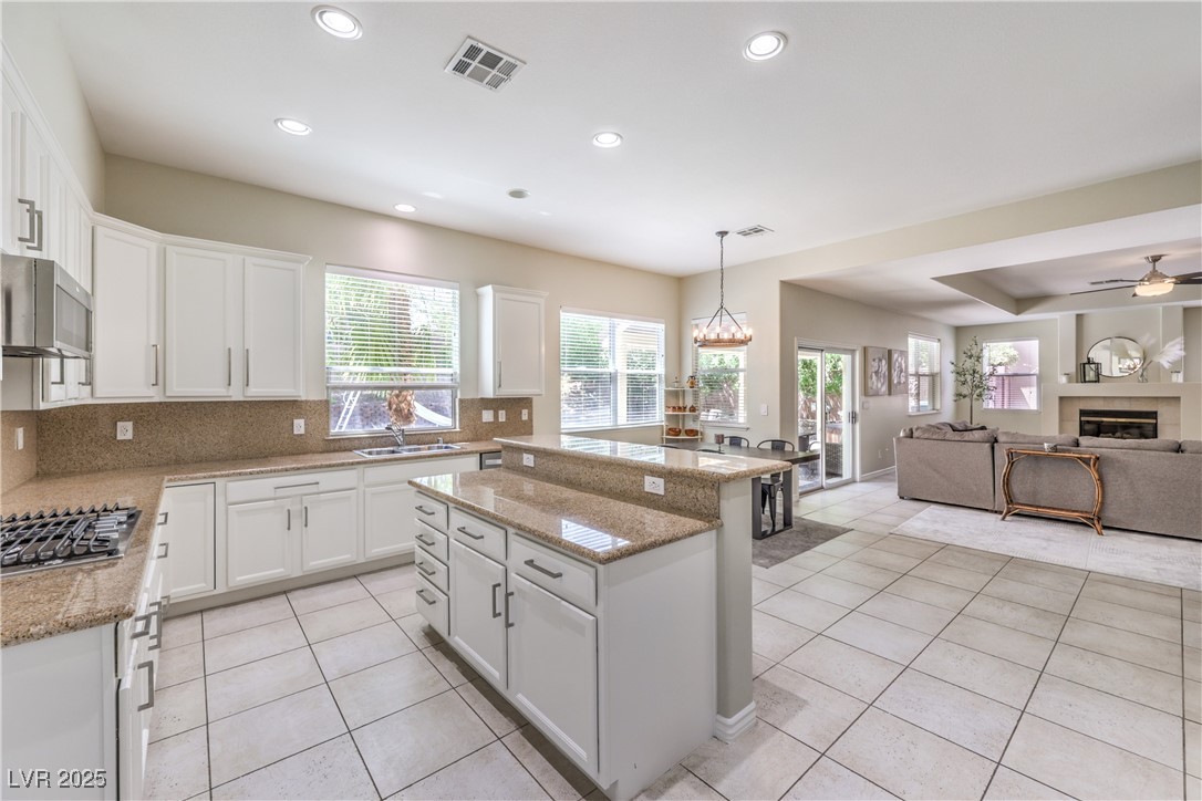4737 Barcelona Ridge Court Property Photo 15