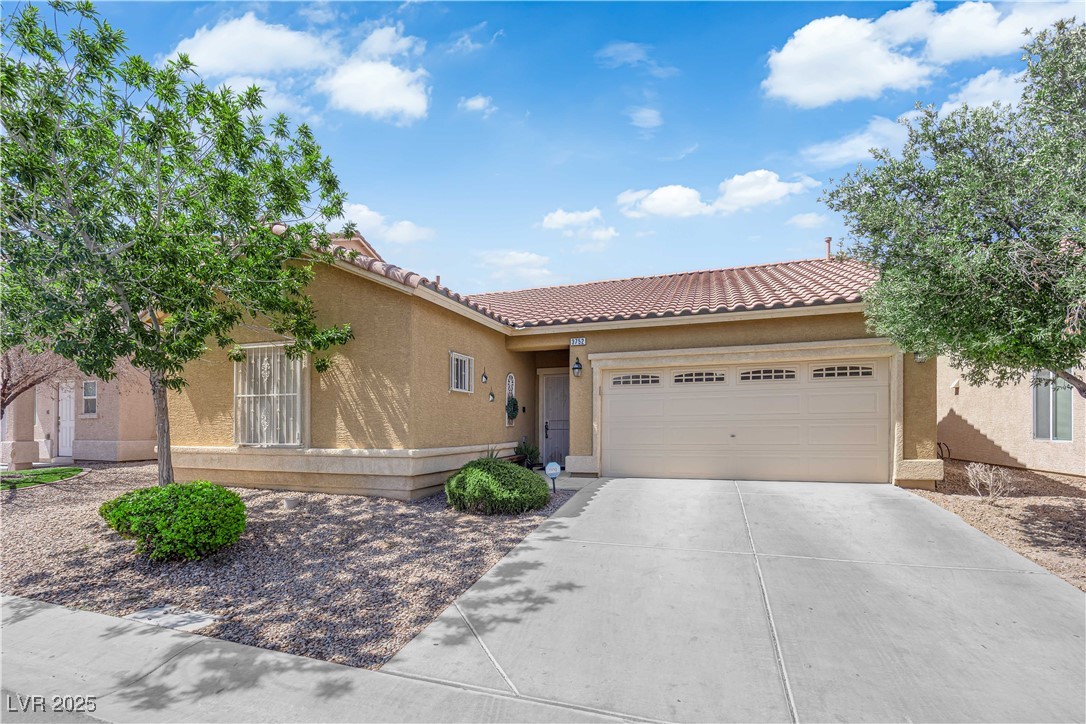 3752 Calle De Rio Avenue Property Photo 1