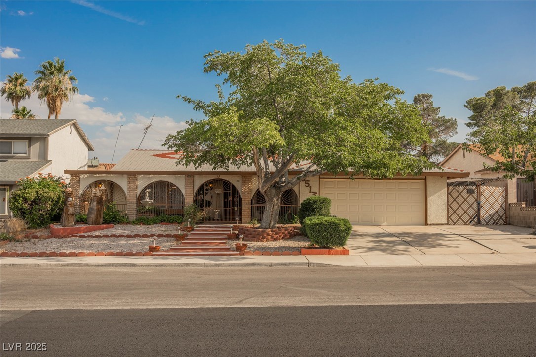 6513 Hyde Avenue Property Photo 1