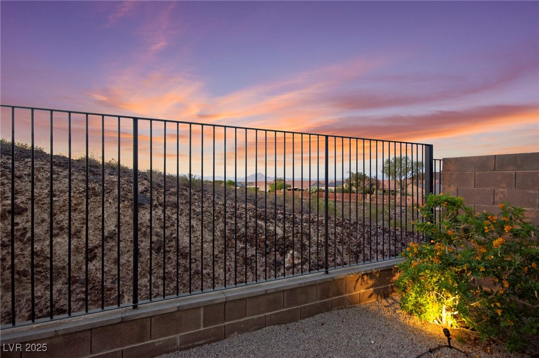 2004 Peaceful Mesa Court Property Photo 44