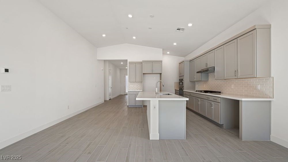 218 Piazzetta Place Property Photo 3
