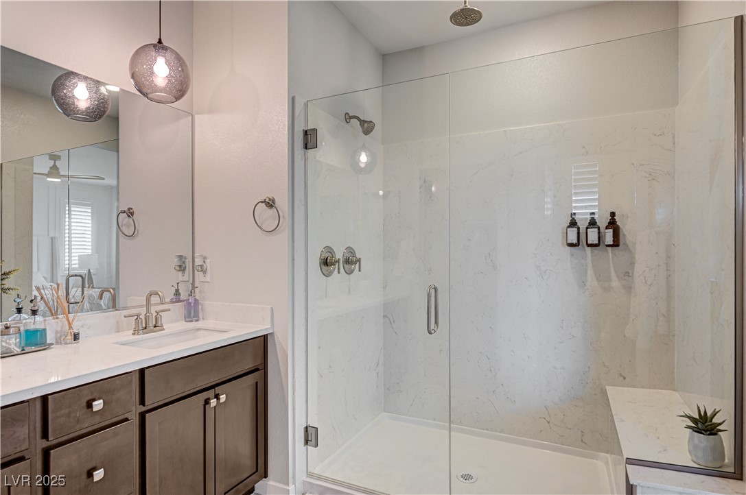 11402 Ethereal Landing Avenue Property Photo 19