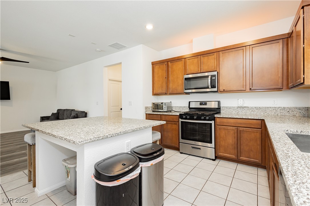 10429 Rose Palisade Street Property Photo 19
