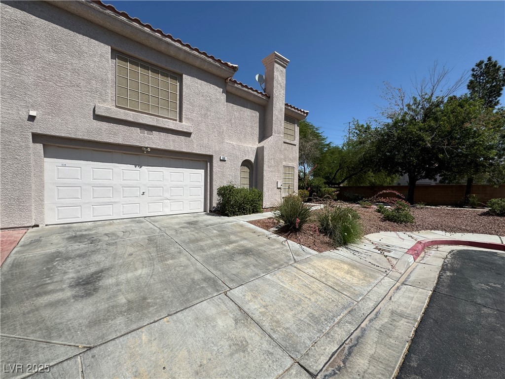 506 Armenian Place Property Photo 1