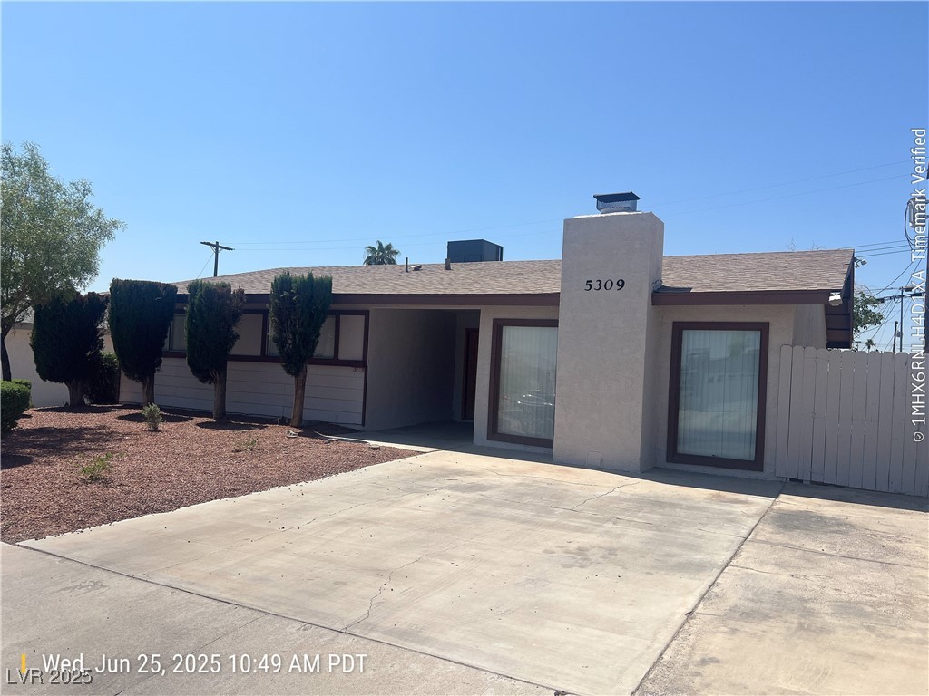 5309 Longridge Avenue Property Photo 1