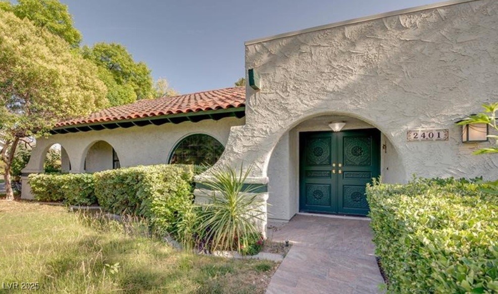 2401 Rancho Bel Air Drive Property Photo 3