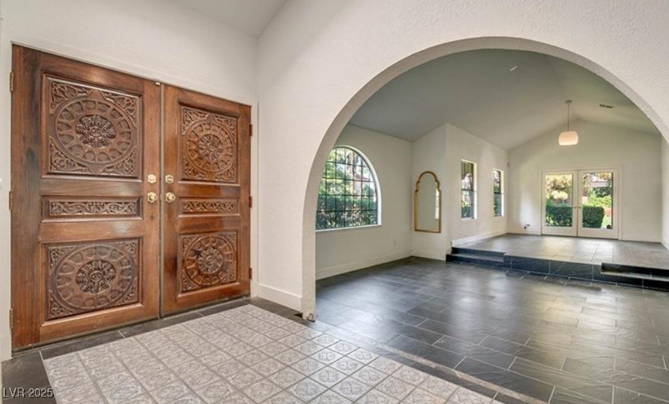 2401 Rancho Bel Air Drive Property Photo 4