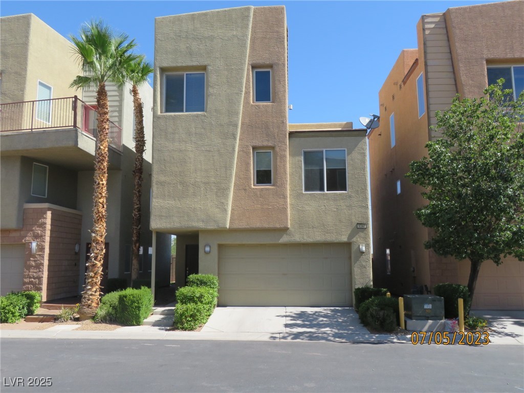 9342 Autumn View Avenue Property Photo 1