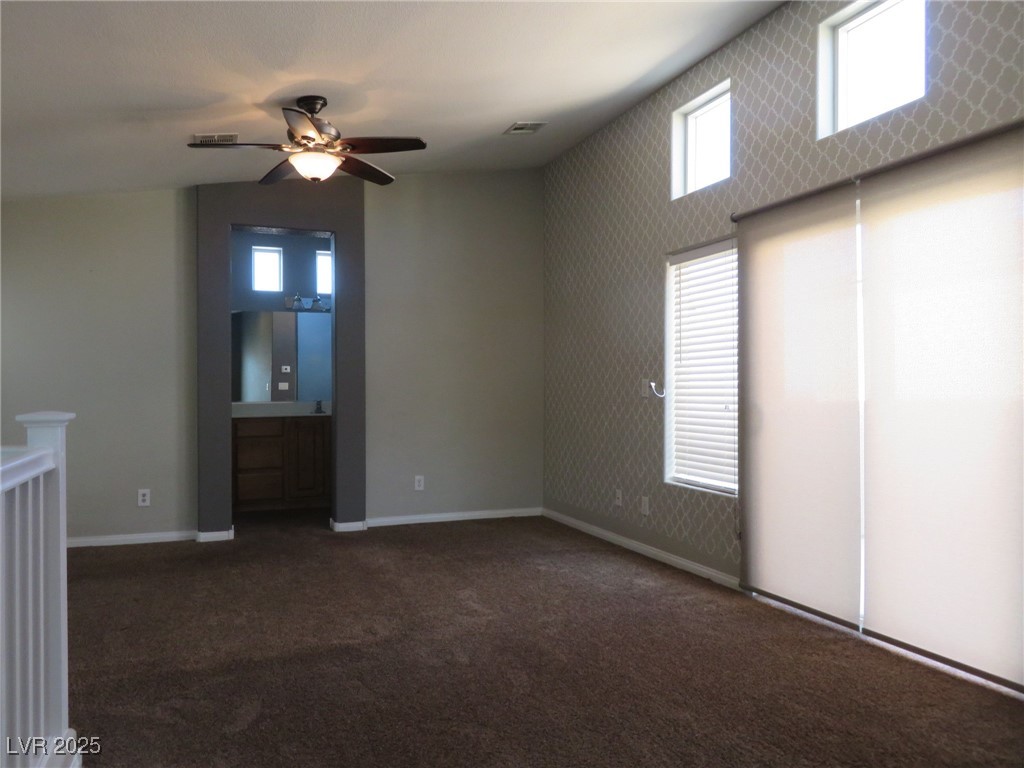 9342 Autumn View Avenue Property Photo 9