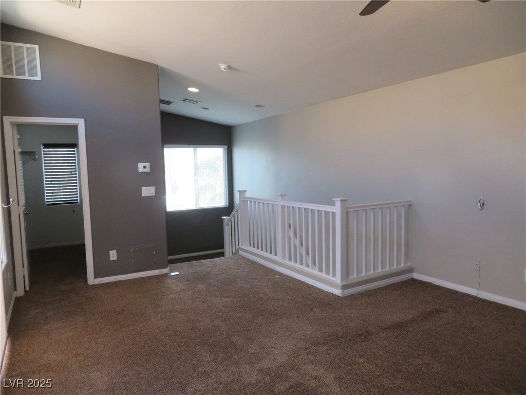 9342 Autumn View Avenue Property Photo 10