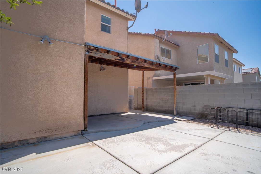 4945 Volcanic Rock Lane Property Photo 20