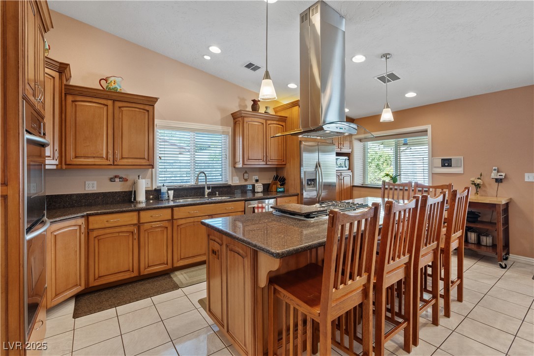 3361 Iberia Street Property Photo 4