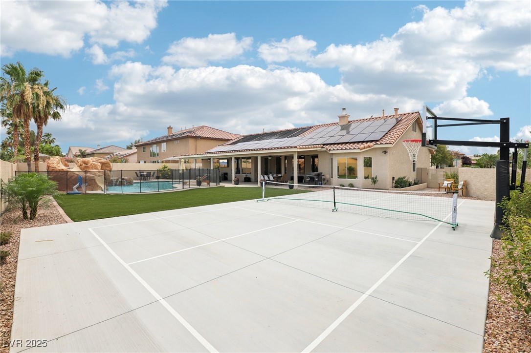 9410 Stone Castle Way Property Photo 3