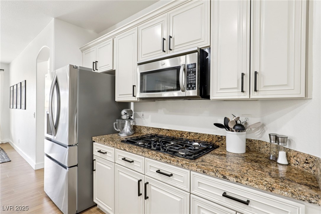 9410 Stone Castle Way Property Photo 33