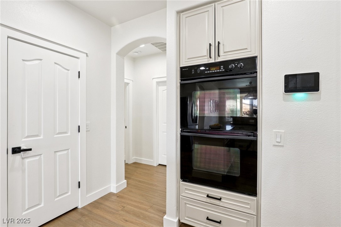 9410 Stone Castle Way Property Photo 34