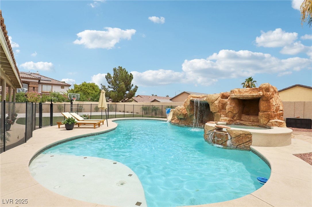 9410 Stone Castle Way Property Photo 62