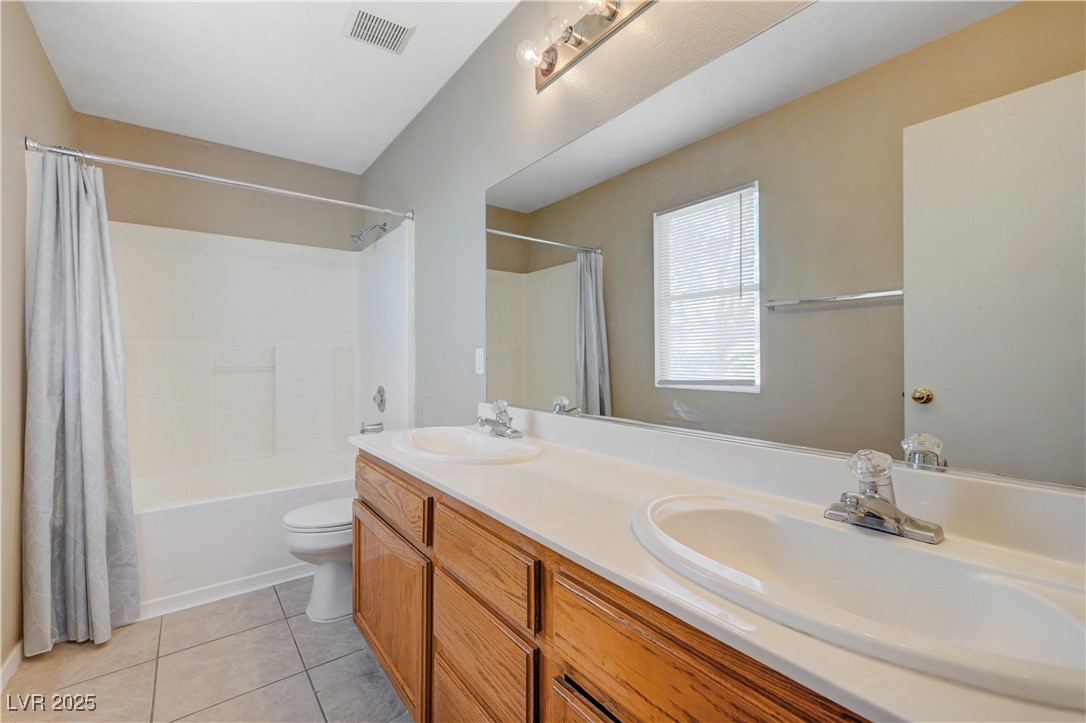 8905 Colorful Pines Avenue Property Photo 32