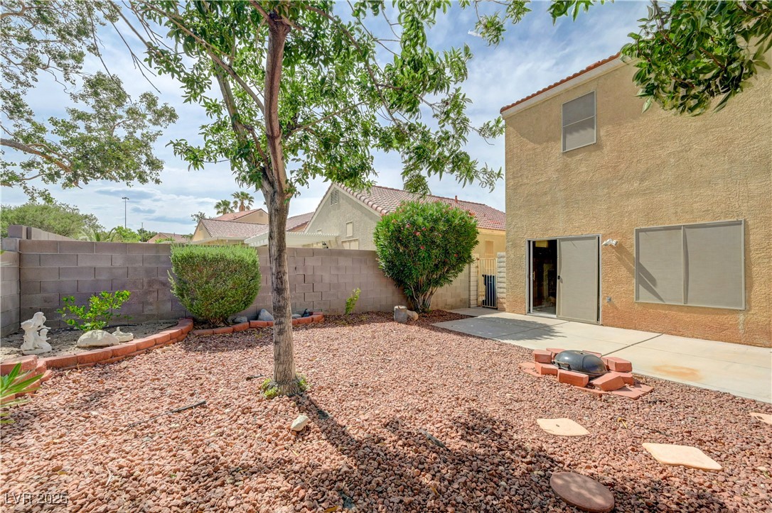 8905 Colorful Pines Avenue Property Photo 41