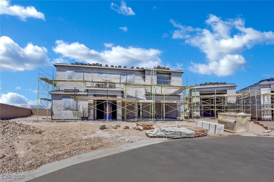 7121 Painted Skyline Street Property Photo 1