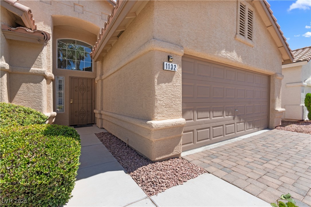 1132 Coral Desert Drive Property Photo 2