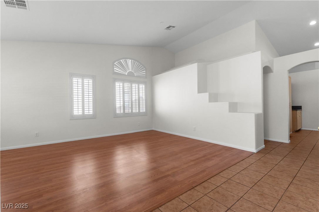 1132 Coral Desert Drive Property Photo 5