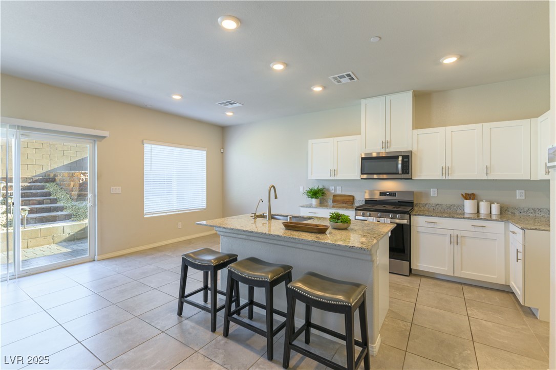 10357 Toasted Acorn Drive Property Photo 7