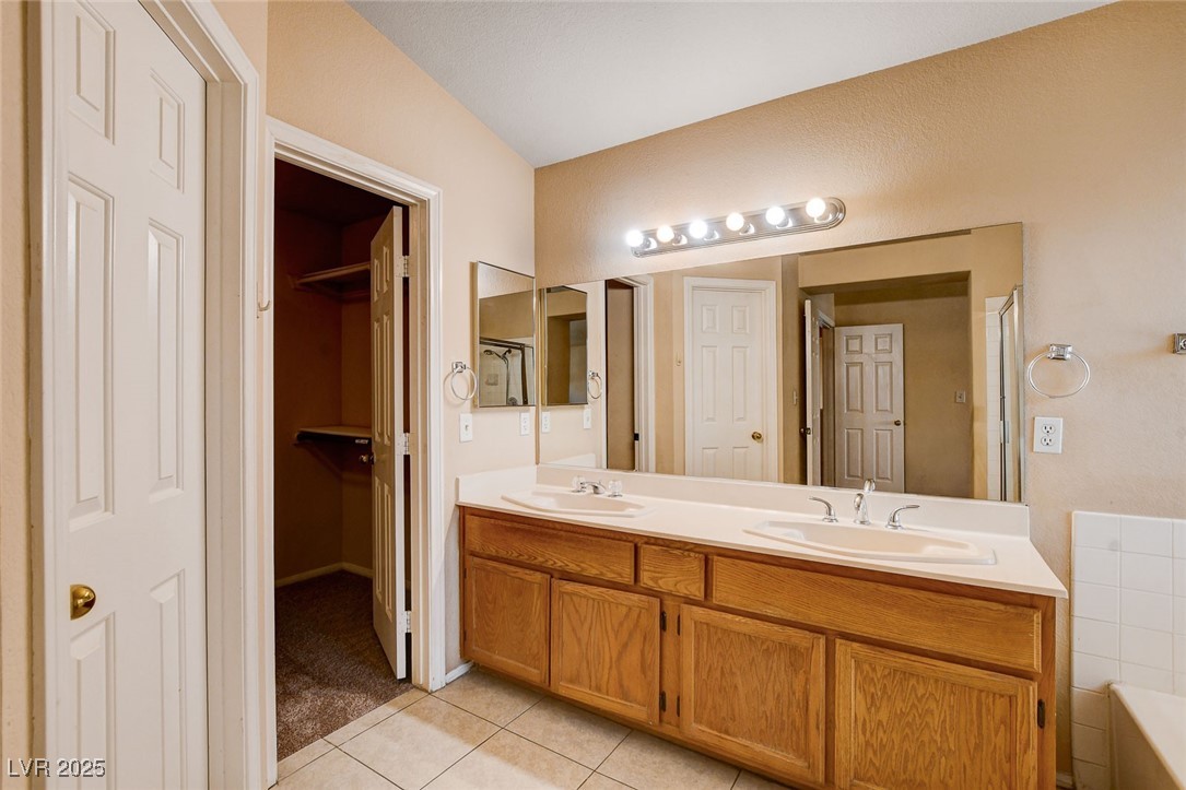 7641 Tortola Bay Lane Property Photo 32