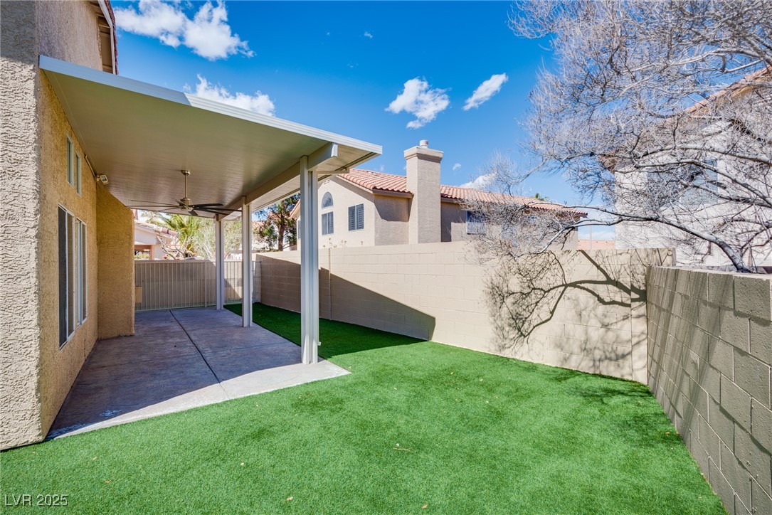 7816 Calico Flower Avenue Property Photo 9