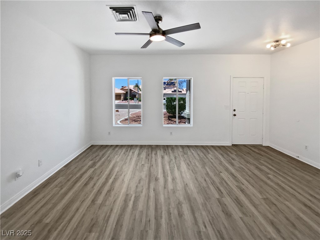 3109 West Colton Avenue Property Photo 9