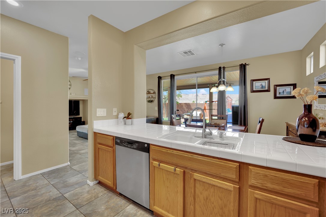 6187 Novelty Street Property Photo 13