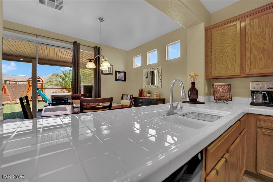 6187 Novelty Street Property Photo 19
